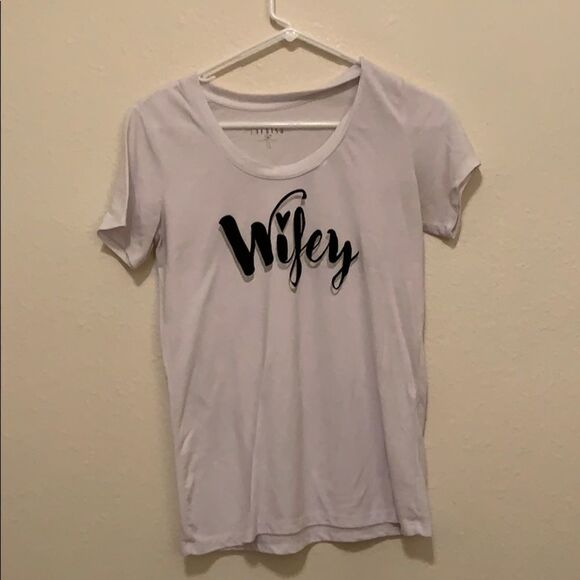 🌼3/$15🌼 Wifey t-shirt  - Picture 1 of 6